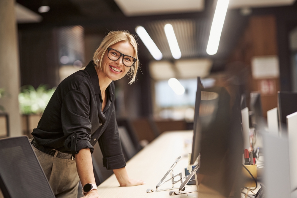 A,Successful,Professional,Woman,In,A,Modern,Office,Setting,Showcasing